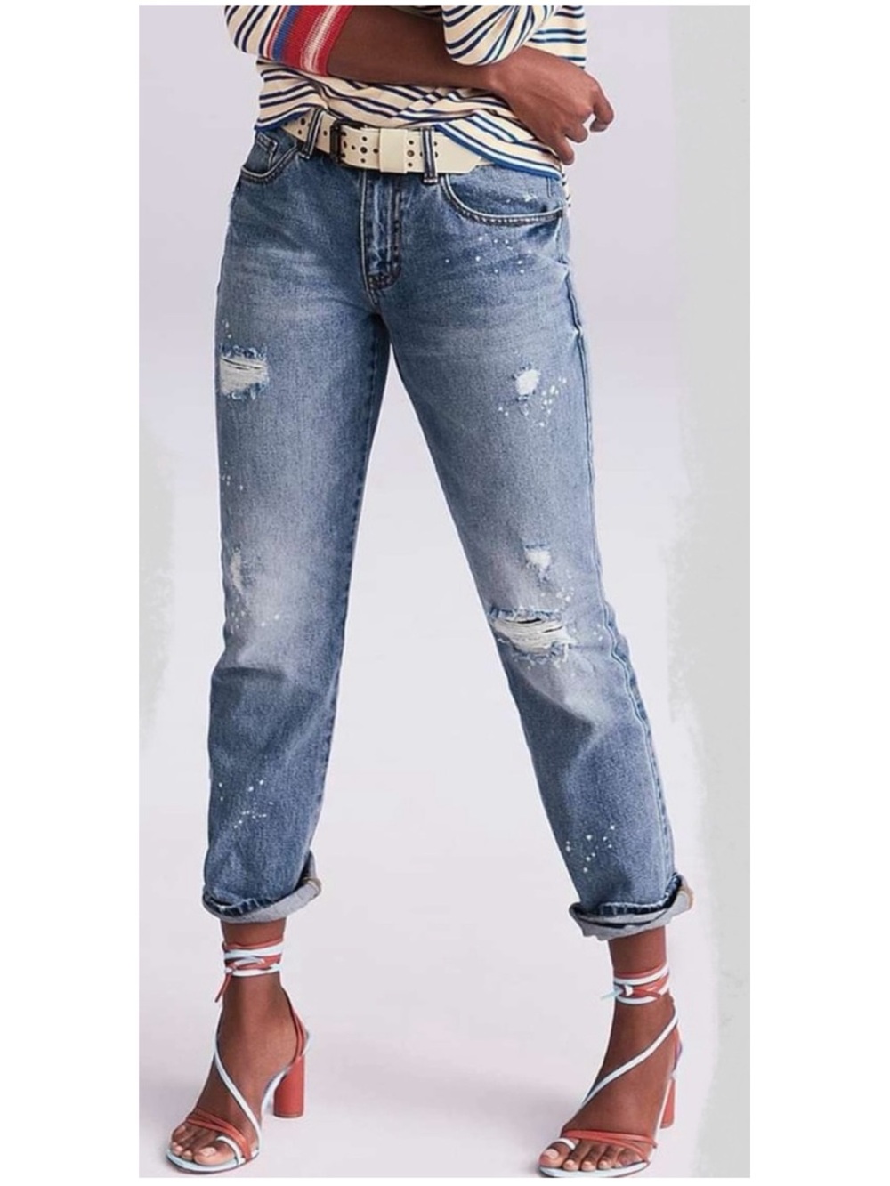CABI Womenโs Size 8 Medium Wash Boyfriend Distressed Relaxed Jeans Style 5884